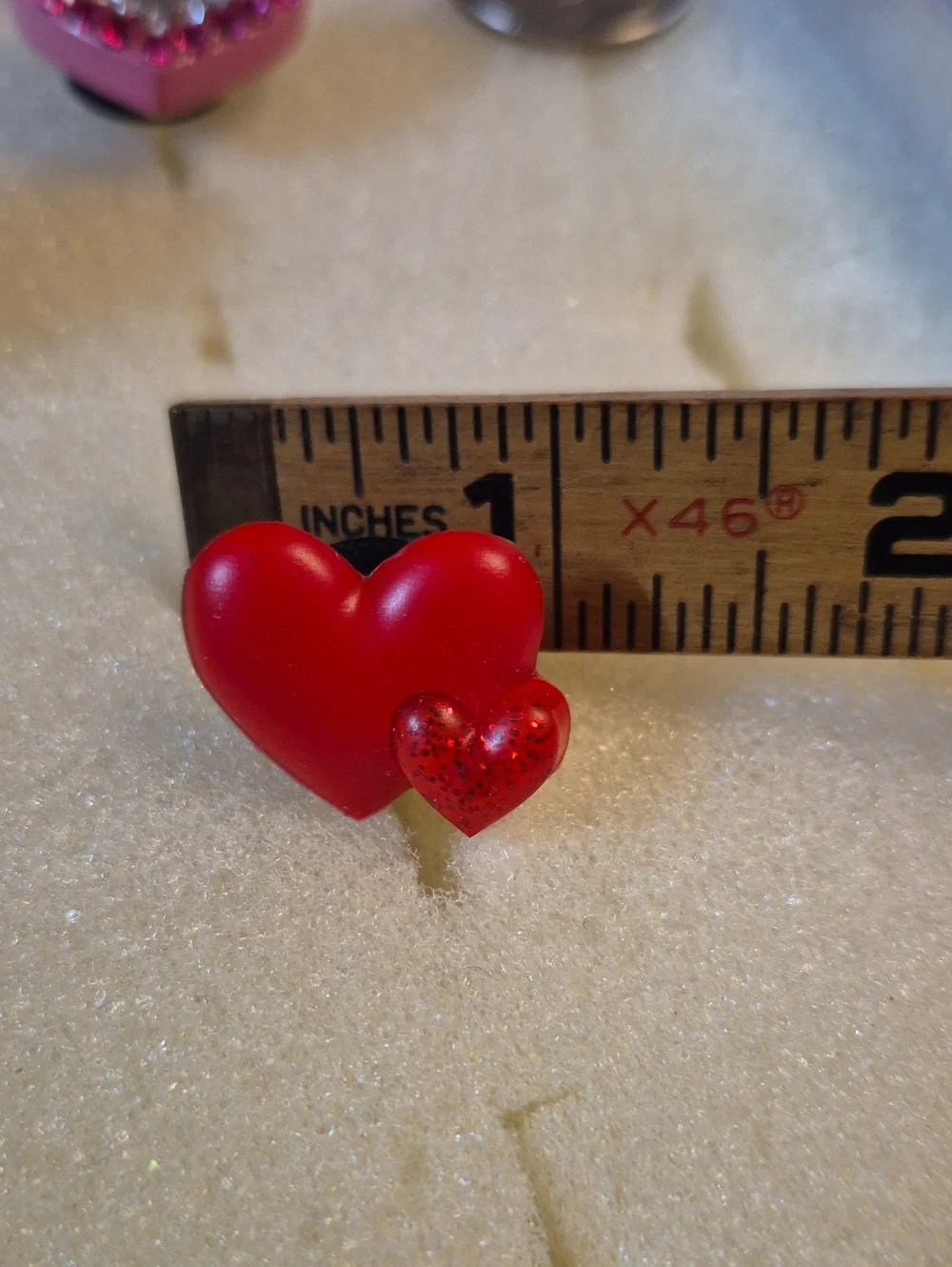 Crocs Charms • Sweet-Heart Red & x2 Rhinestone Mirrored Heart Jibbitz Charms